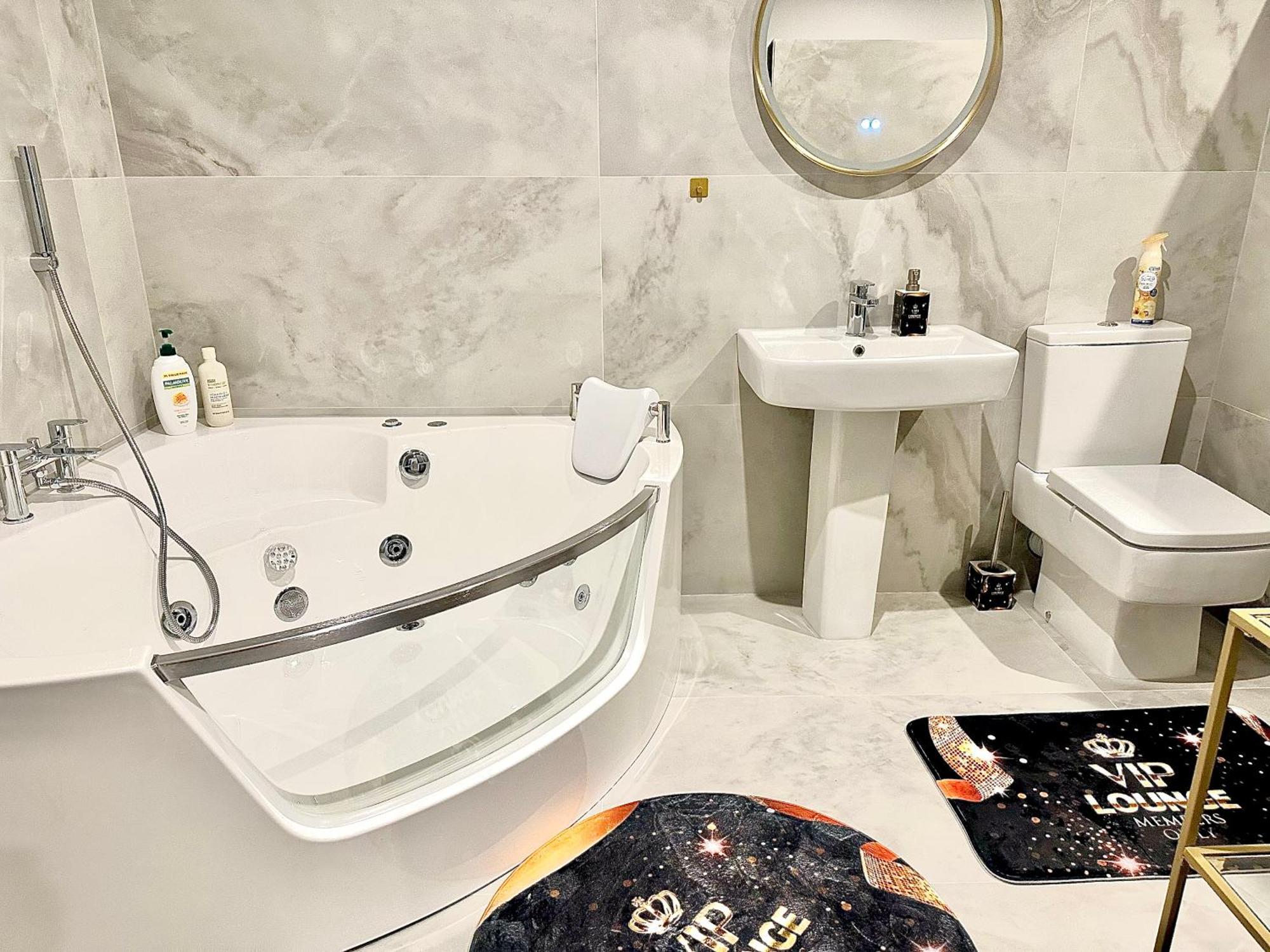 Kildare Luxury Suites Exteriör bild